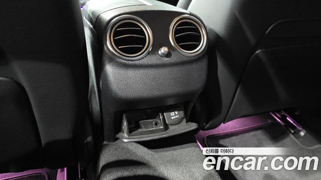 Mercedes-Benz E-Class 2017 — photo 36