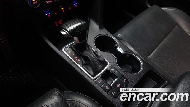 Kia Sportage 2016 — photo 12