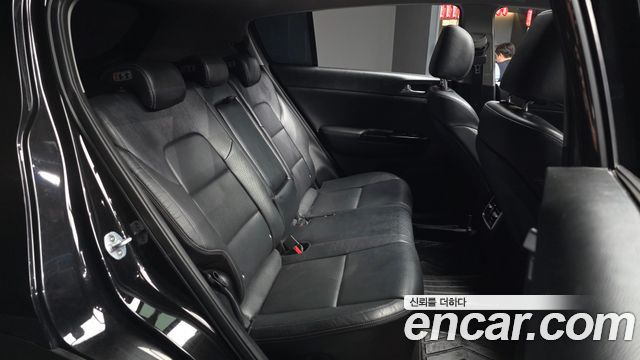 Kia Sportage 2016 — photo 18
