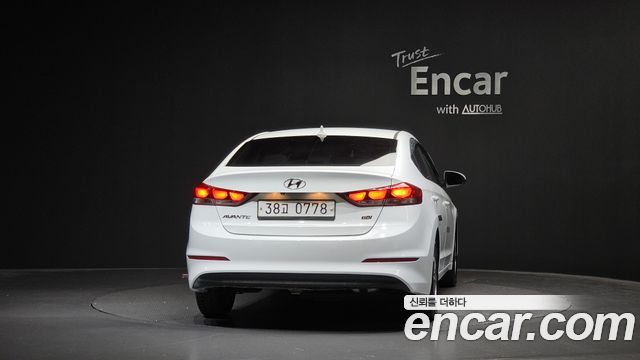 Hyundai AVANTE 2016 — photo 4