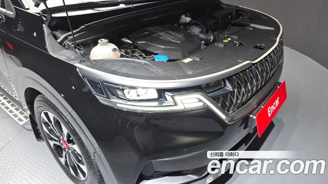 Kia Canival 2023 — photo 6