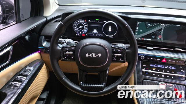Kia Canival 2023 — photo 13