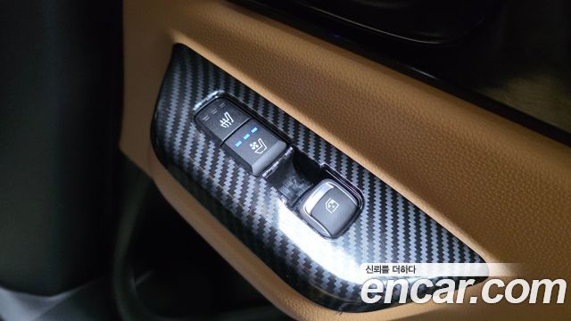 Kia Canival 2023 — photo 19