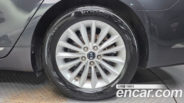Kia K7 2019 — photo 5