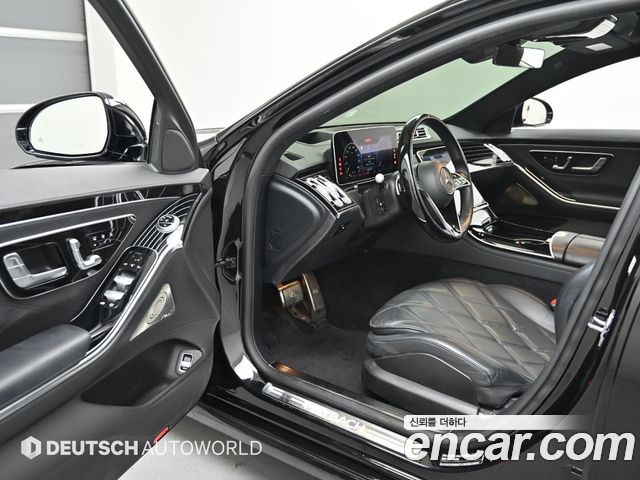 Mercedes-Benz S-Class 2021 — photo 11
