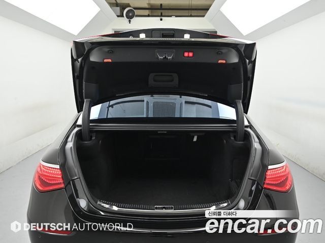 Mercedes-Benz S-Class 2021 — photo 19
