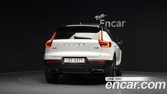 Volvo XC40 2019 — photo 4