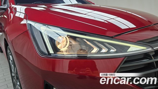 Hyundai AVANTE 2019 — photo 8