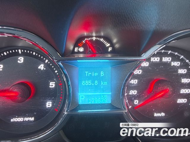 Chevrolet Korea Captiva 2014 — photo 15