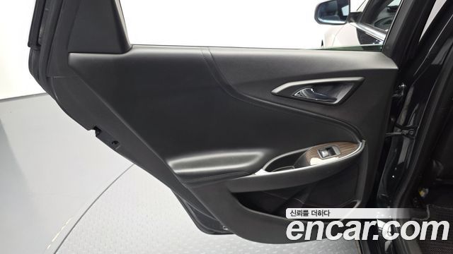 Chevrolet Korea Malibu 2017 — photo 15