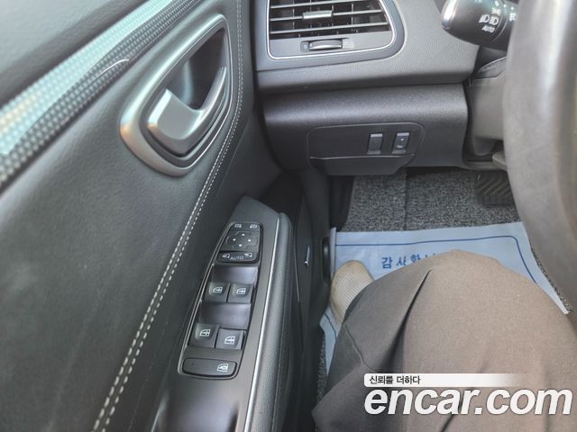 Renault Korea SM6 2019 — photo 15