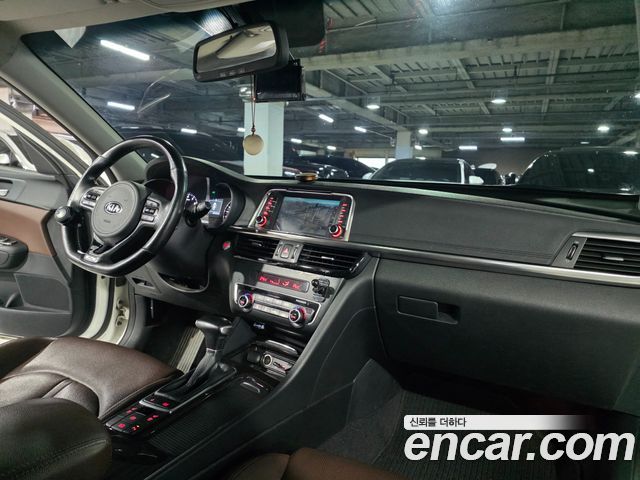 Kia K5 2016 — photo 7