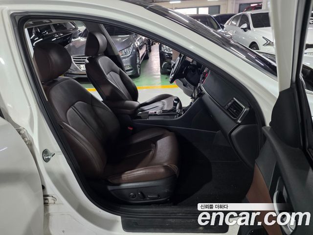 Kia K5 2016 — photo 10