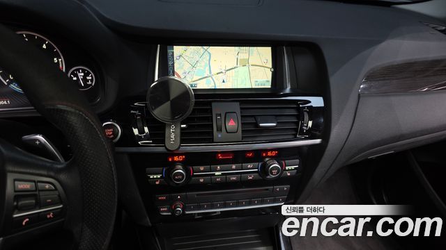 BMW X4 2016 — photo 14