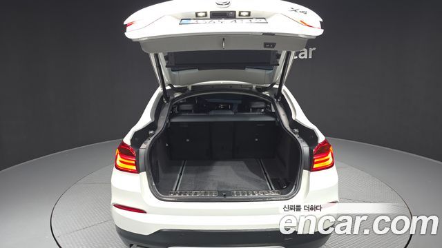 BMW X4 2016 — photo 20