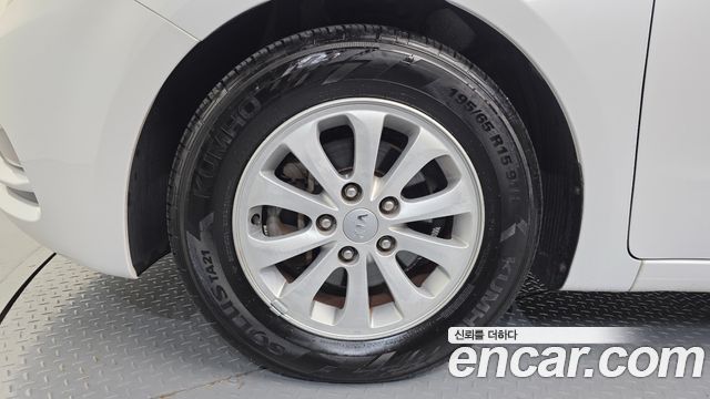 Kia K3 2013 — photo 5