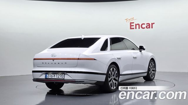 Hyundai Grandeur 2023 — photo 2