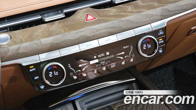 Genesis G80 2021 — photo 31