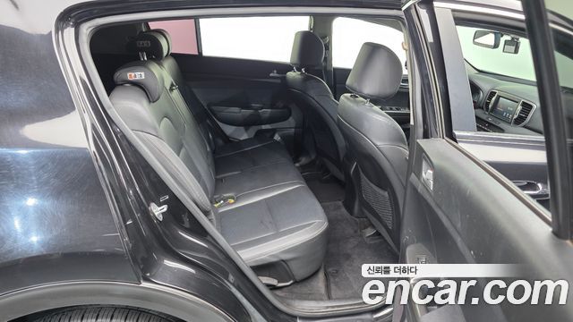 Kia Sportage 2017 — photo 12