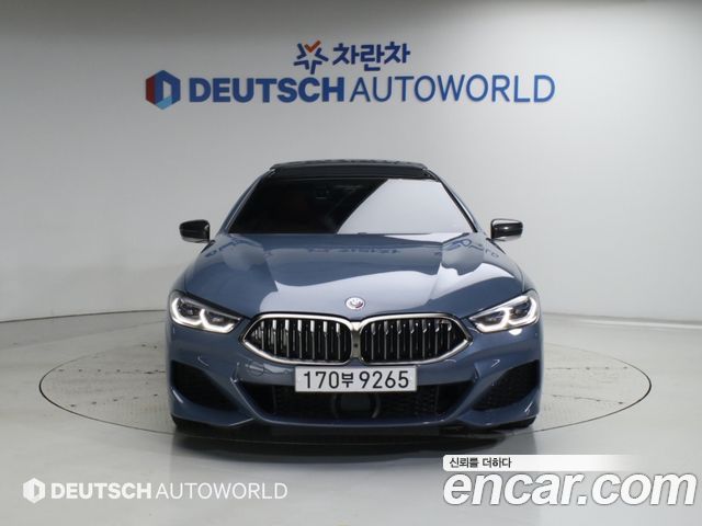 BMW 8-Series 2020 — photo 3