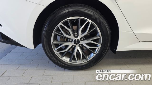 Kia K5 2023 — photo 5