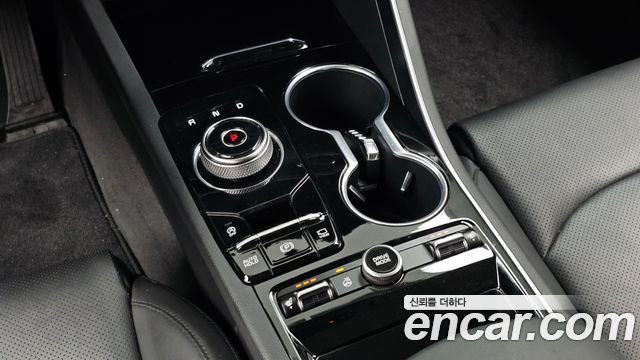 Kia K5 2023 — photo 9