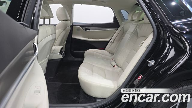 Hyundai Grandeur 2023 — photo 18