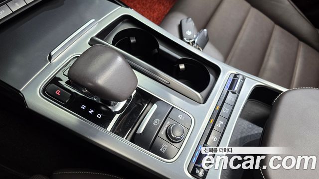 Kia Stinger 2019 — photo 12