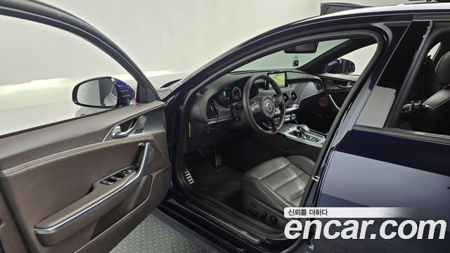 Kia Stinger 2019 — photo 13