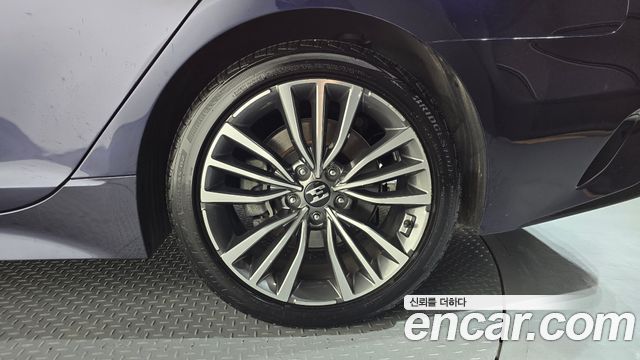 Kia Stinger 2019 — photo 7