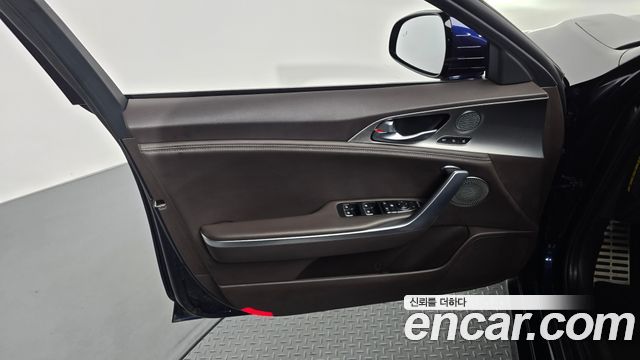 Kia Stinger 2019 — photo 14