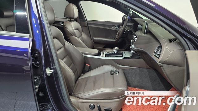 Kia Stinger 2019 — photo 16