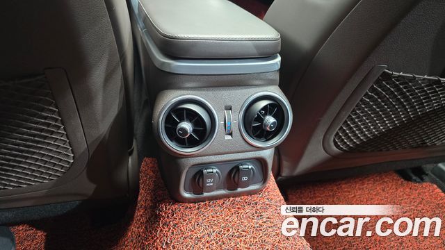 Kia Stinger 2019 — photo 29