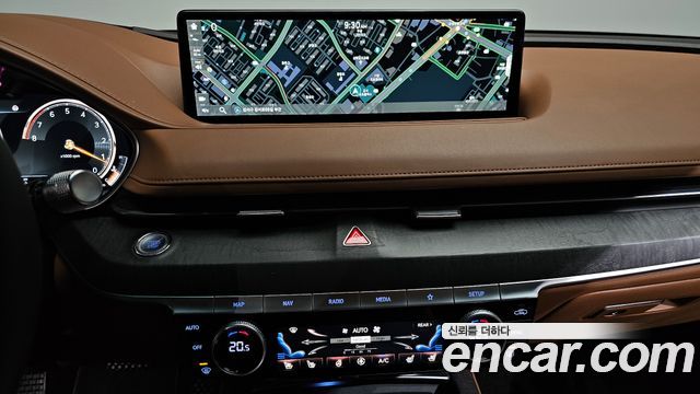 Genesis G80 2021 — photo 20