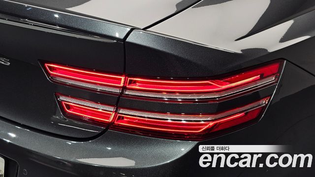 Genesis G80 2021 — photo 9