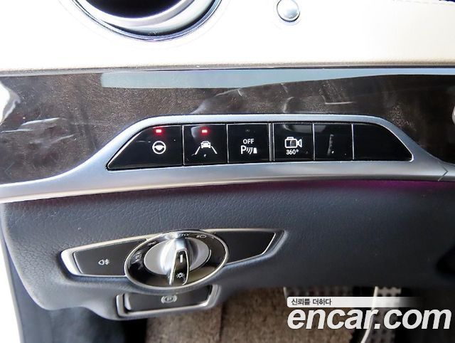 Mercedes-Benz S-Class 2015 — photo 11