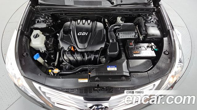 Hyundai Grandeur 2011 — photo 6
