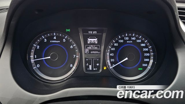 Hyundai Grandeur 2011 — photo 11