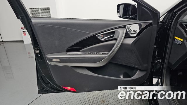 Hyundai Grandeur 2011 — photo 14