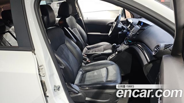 Chevrolet Korea Orlando 2013 — photo 16