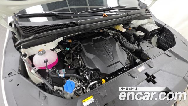 Kia Canival 2023 — photo 6