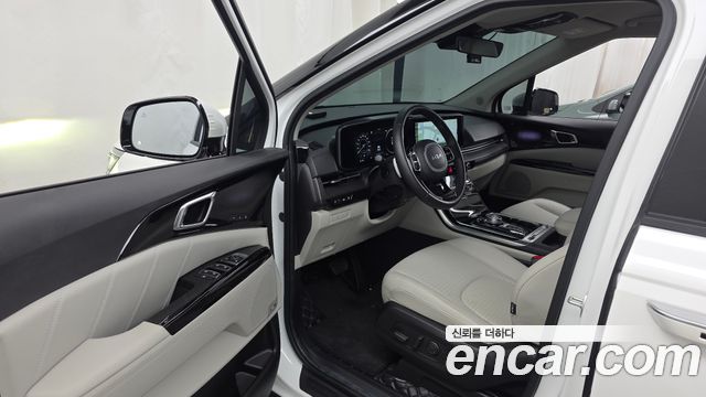 Kia Canival 2023 — photo 13
