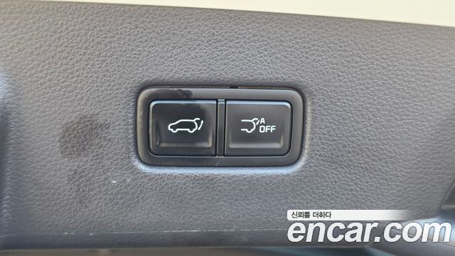 Kia Canival 2023 — photo 22
