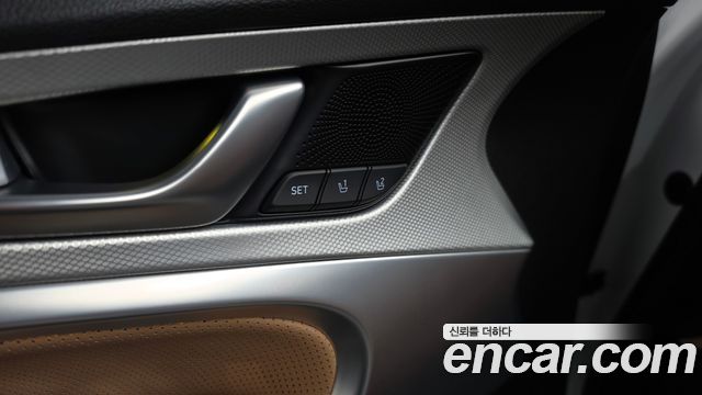 Genesis G70 2024 — photo 34