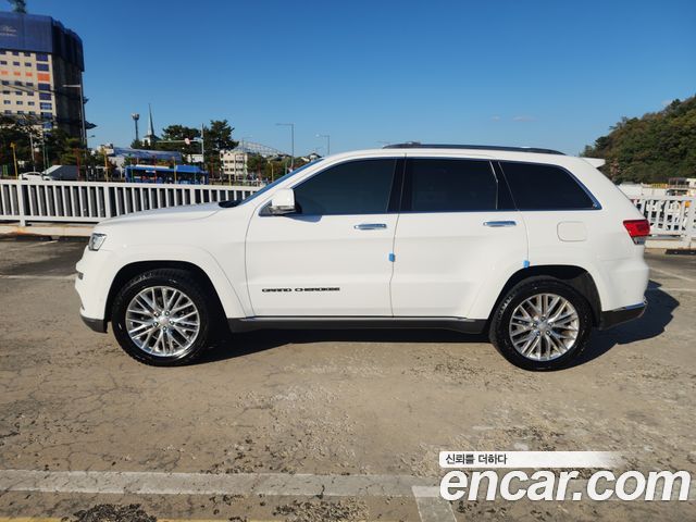 Jeep Cherokee 2018 — photo 17