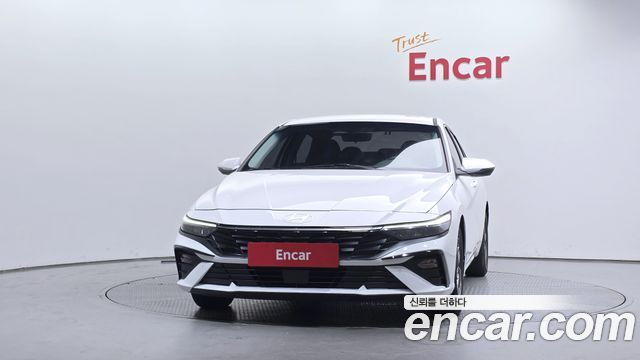 Hyundai AVANTE 2024 — photo 3