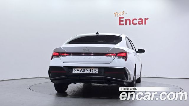 Hyundai AVANTE 2024 — photo 4