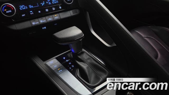 Hyundai AVANTE 2024 — photo 9