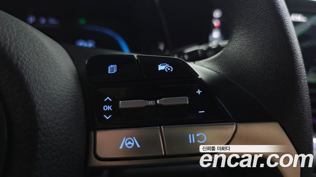 Hyundai AVANTE 2024 — photo 18