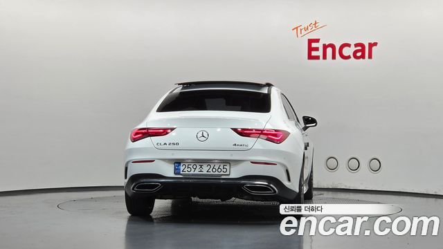 Mercedes-Benz CLA-Class 2023 — photo 4